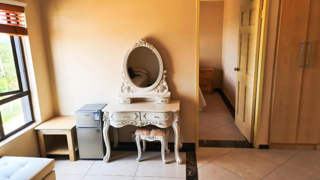 Lilypark Lodge Rustenburg Extérieur photo