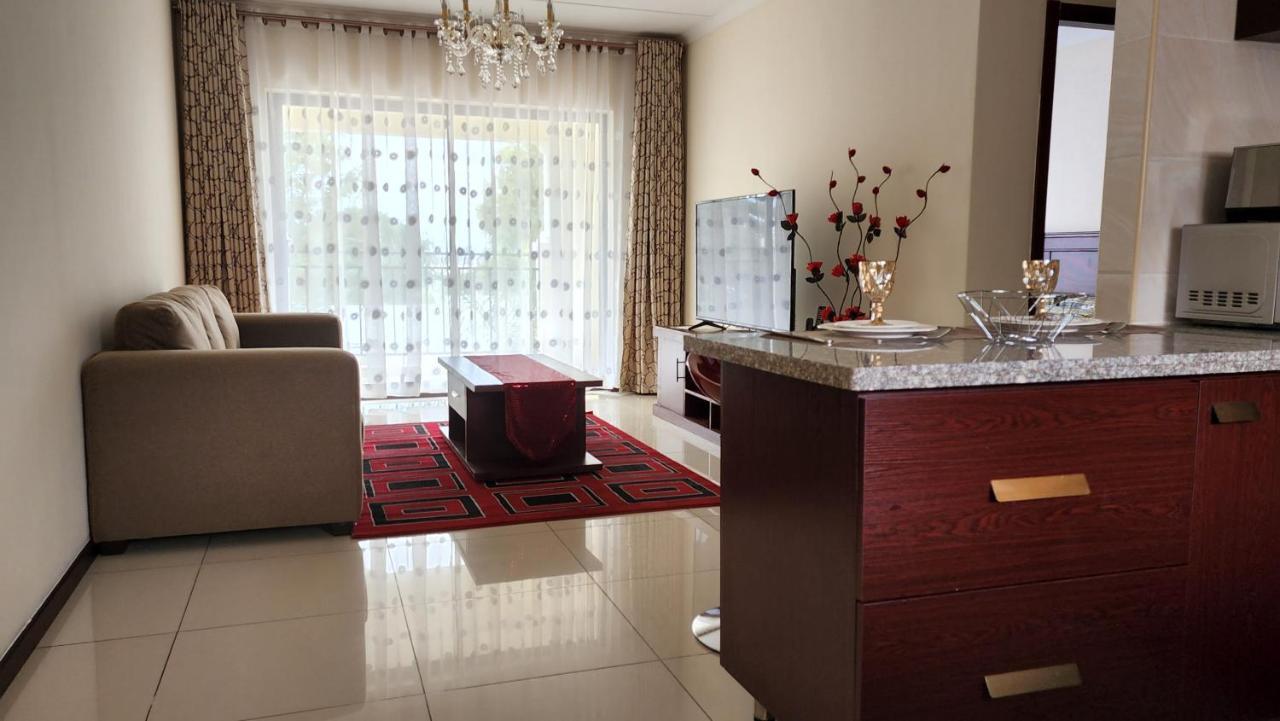 Lilypark Lodge Rustenburg Extérieur photo