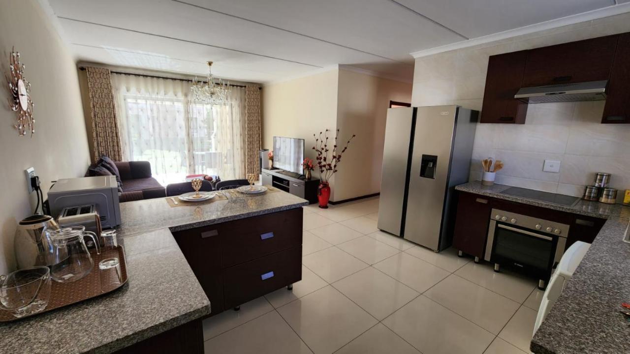 Lilypark Lodge Rustenburg Extérieur photo