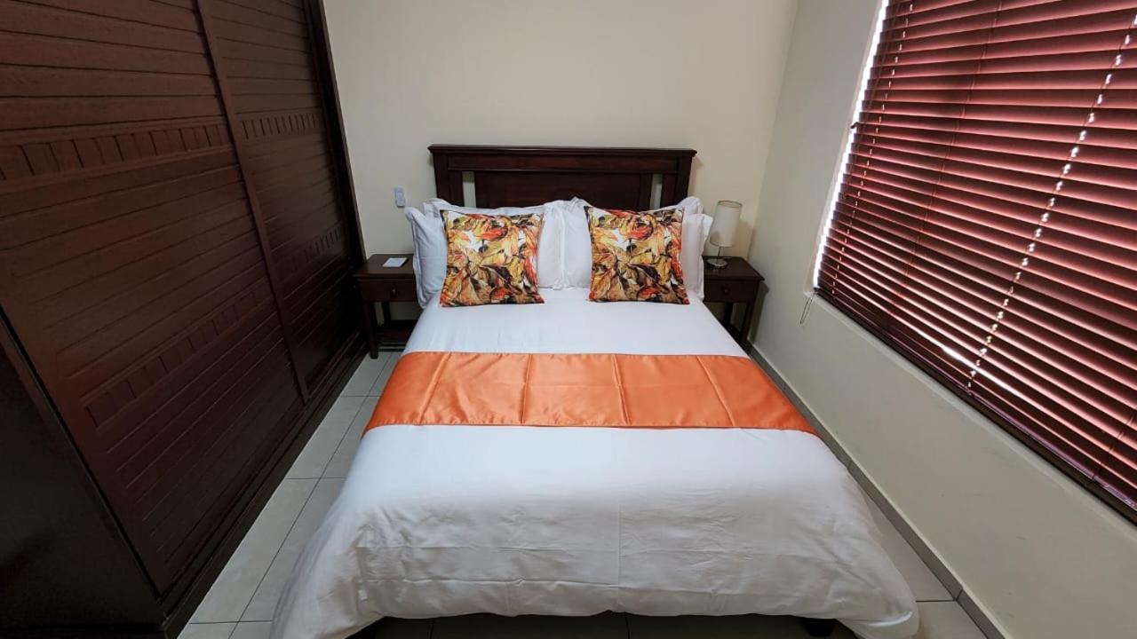 Lilypark Lodge Rustenburg Extérieur photo